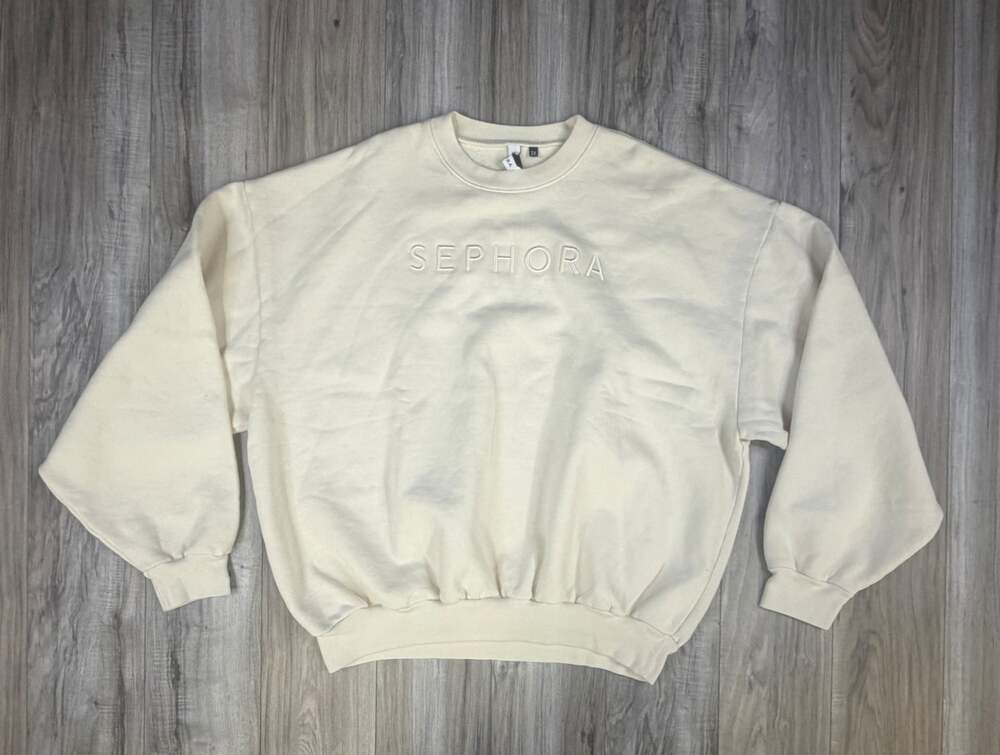 Sephora The Merch Shop Embroidered Crewneck Sweatshirt Cream Womens 2X NEW